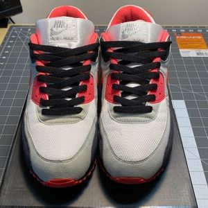 CUSTOM MADE TO ORDER NIKE